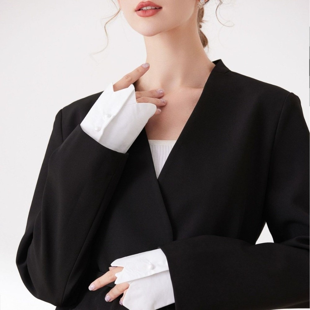 Winter Clothing Outdoor - Creative White Fake Cuffs Button Decorative