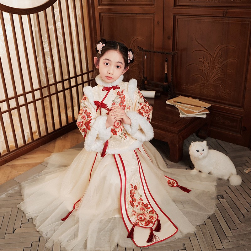 Red Chinese New Year Clothing  - مراجعة Winter Clothing Kids وسعره