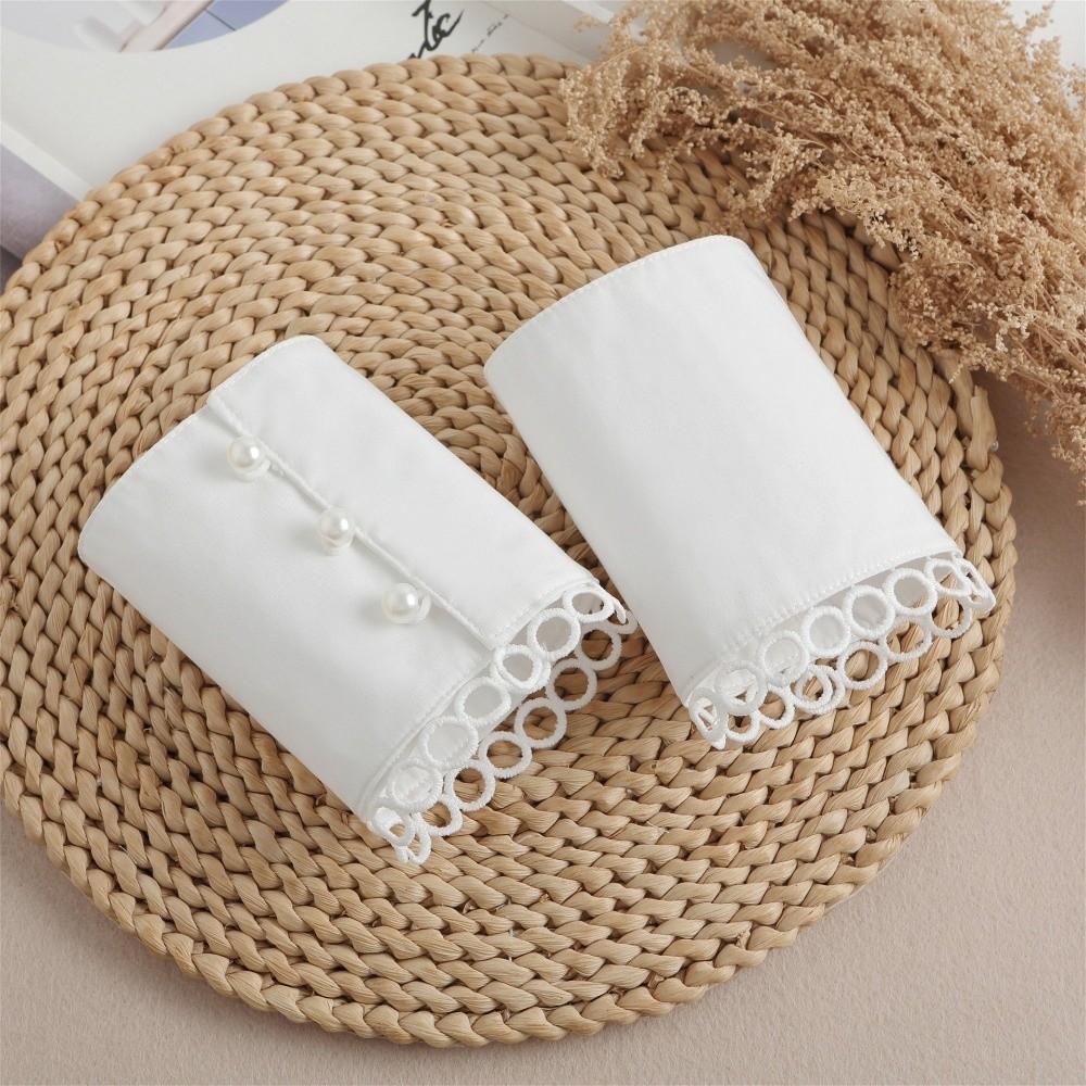 Creative White Fake Cuffs Butt - مراجعة Winter Clothing Outdoor وسعره